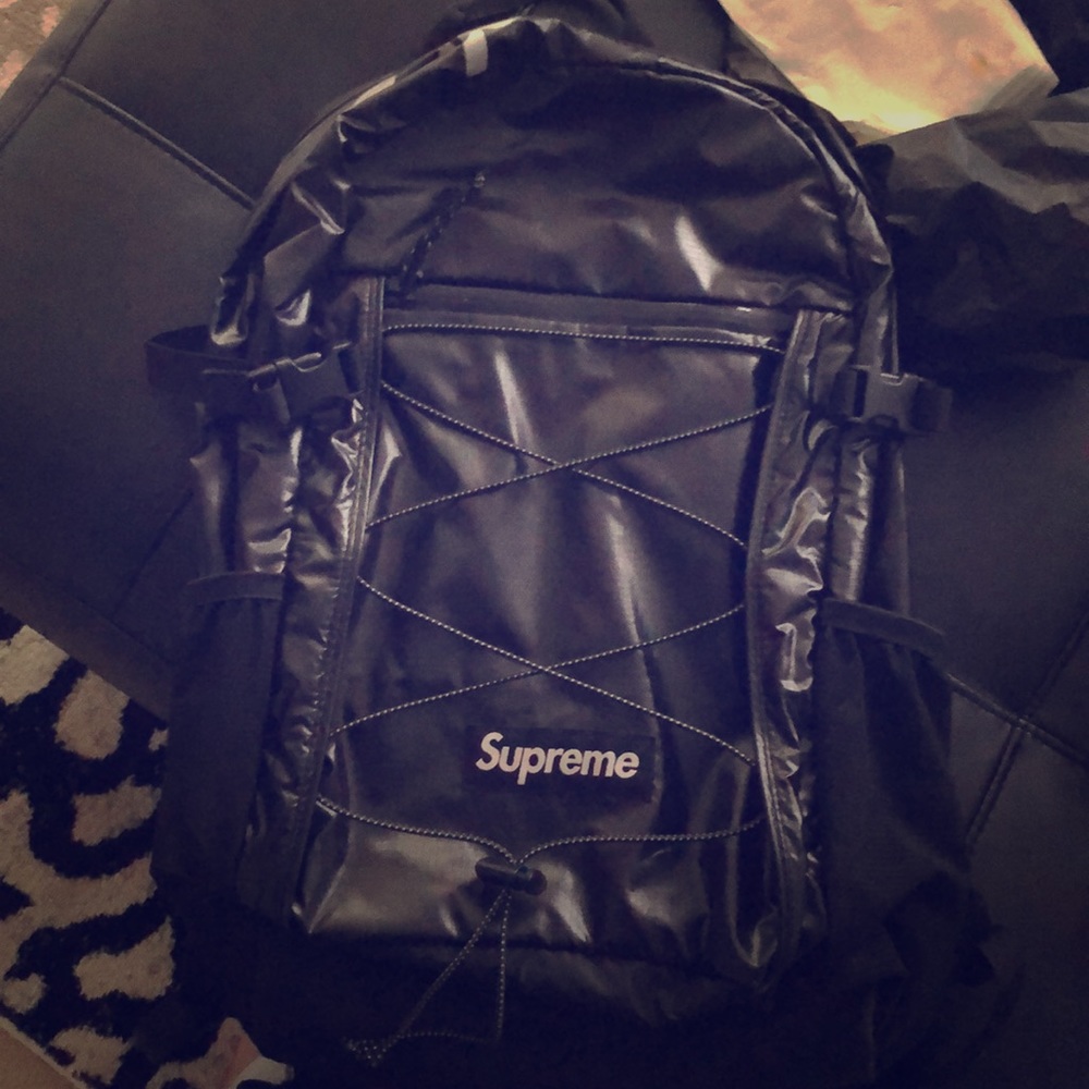 SOLD ......Supreme Black BackPack.    PUSHIT LLC